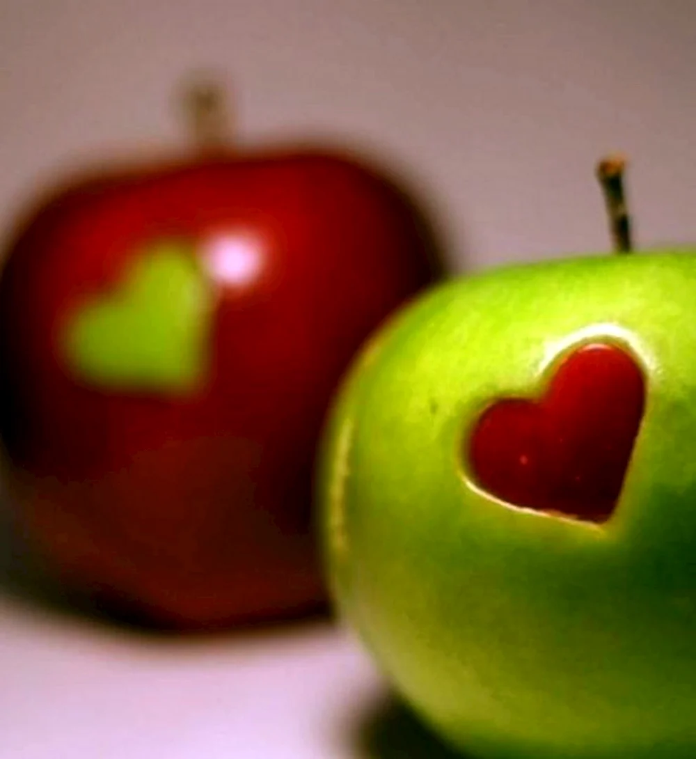 Яблоко сердце
