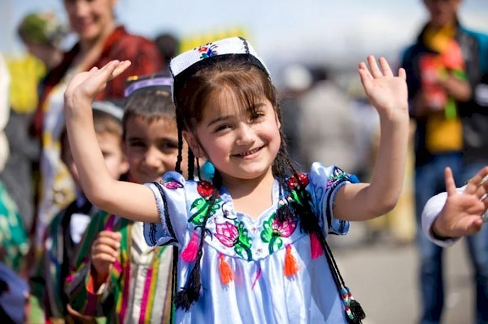 Праздник Навруз Таджикистан дети